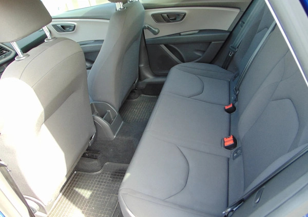 Seat Leon cena 49900 przebieg: 99527, rok produkcji 2017 z Brańsk małe 379